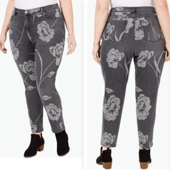 Style & Co Curvy Fit Floral Jeans - Picture 1 of 5